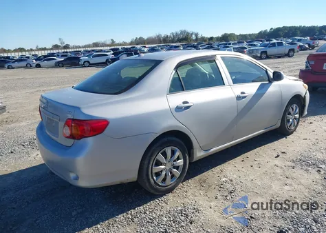 2009 Toyota Corolla Le z USA, uszkodzony, nr VIN JTDBL40E79J048878